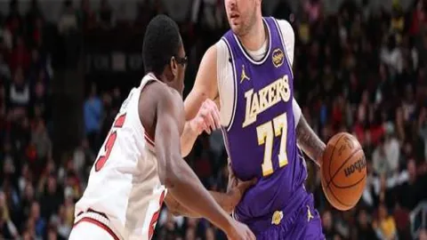 热刺5-0横扫诺维奇，凯恩、孙兴慜各入两球，英超第38轮焦点战落幕